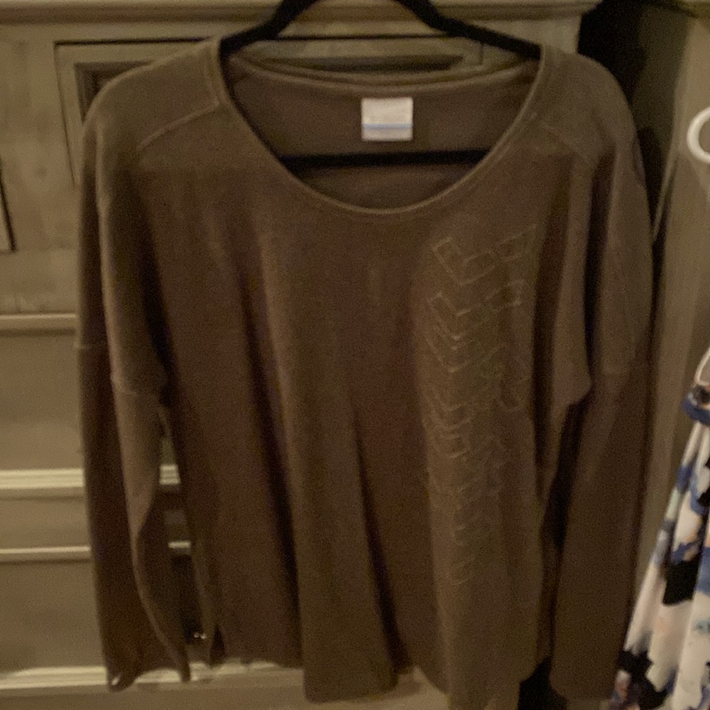 Columbia olive green sweatshirt